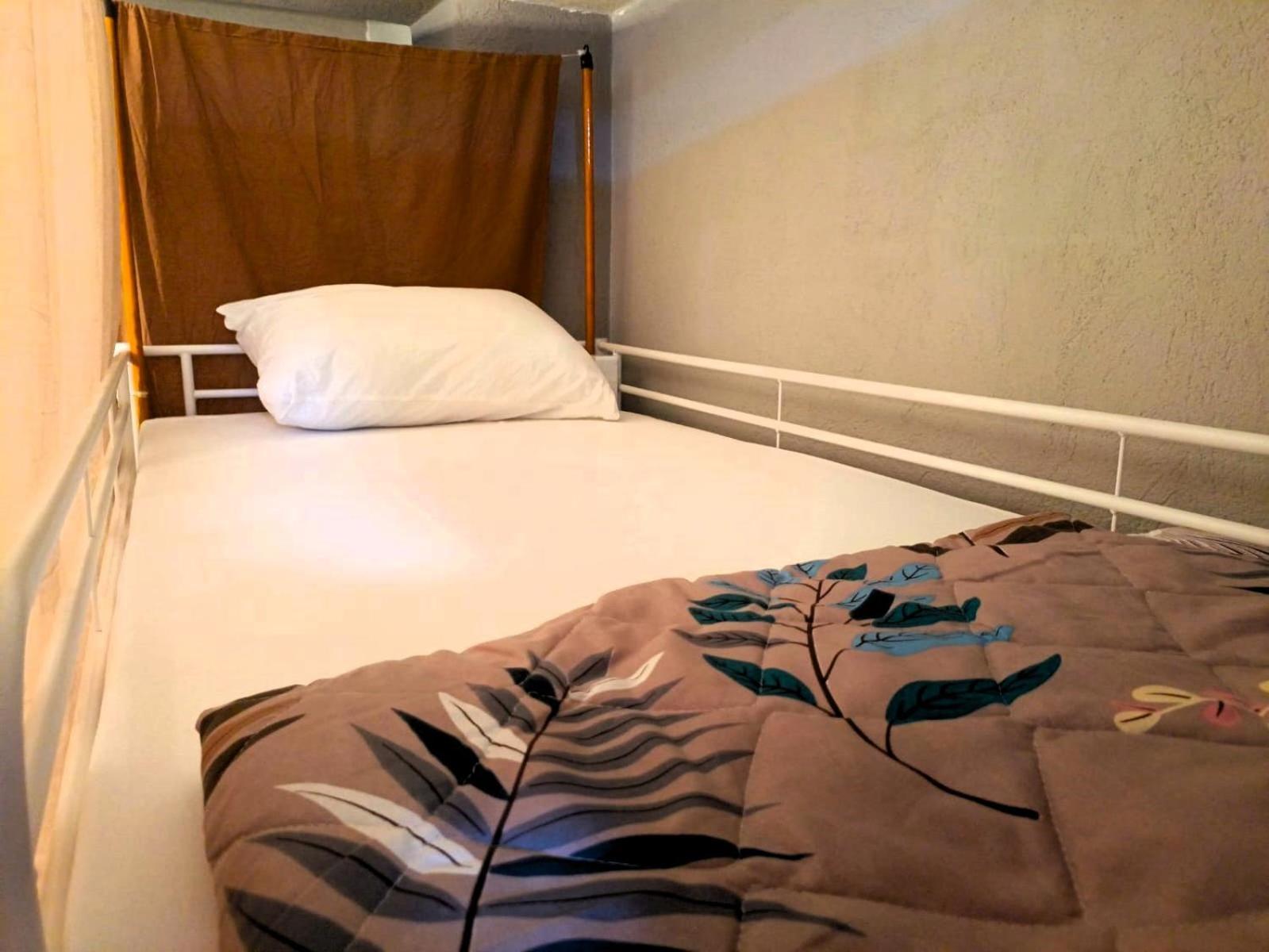 Historia Hostel Скоп'є Екстер'єр фото
